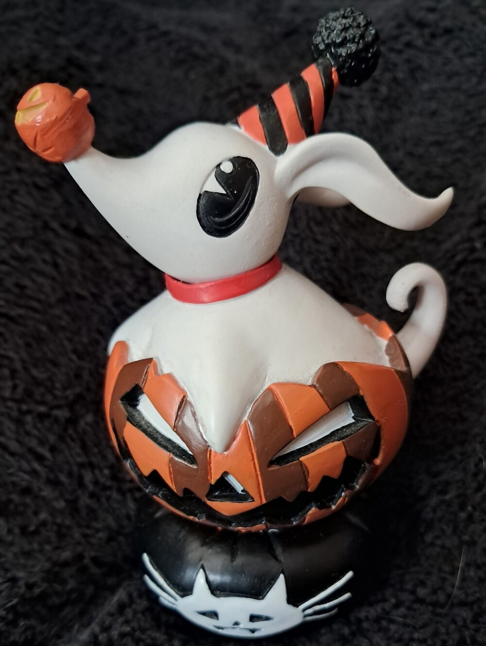 Miss Mindy Zero Inside Pumpkin Figure